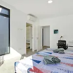 Vila Mariposas 3 *
