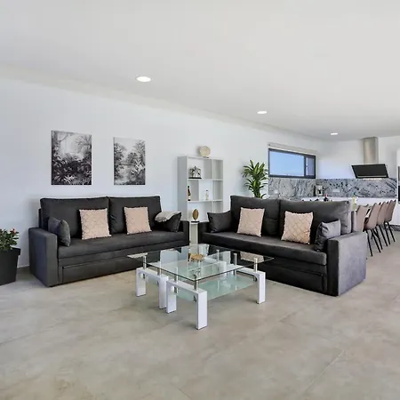 Villa Mariposas 3 *